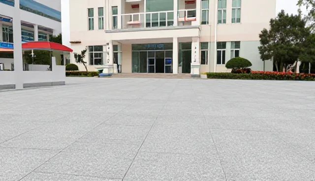石材地砖在不同环境下的性能表现与应用分析
